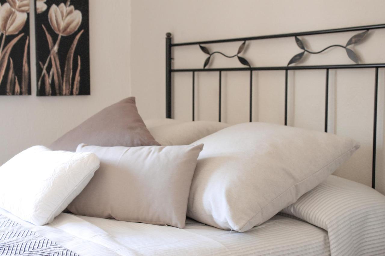Fonda Mitja Hotel Torroella De Montgri Bagian luar foto